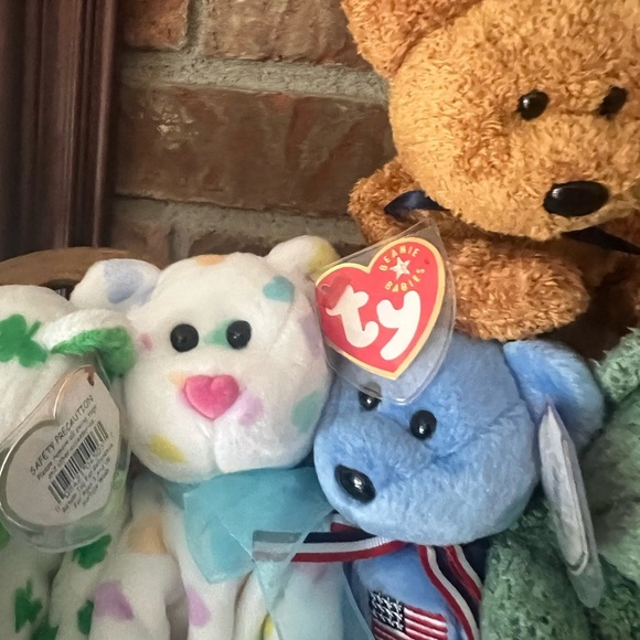 TY BEANIE BABIE BEARS -
NEW WITH TAGS ORIGINAL & RETIRED - Picture 5 of 9